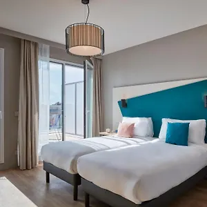 4* Ξενοδοχείο Adagio